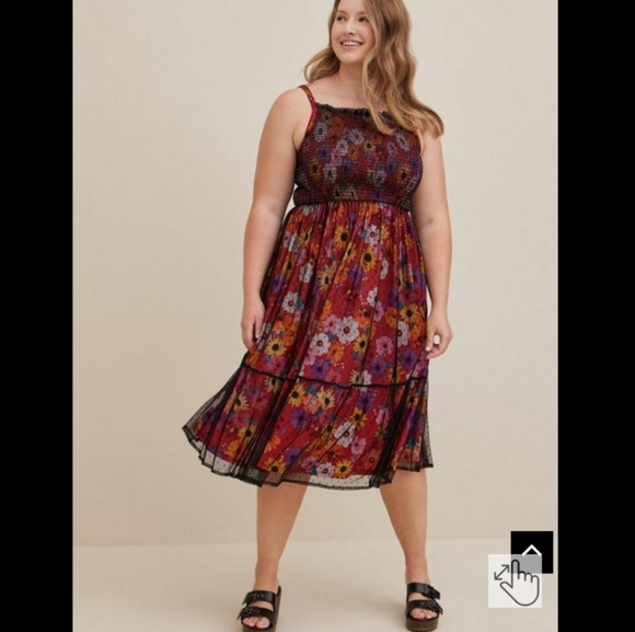 torrid Dresses & Skirts - Torrid 4X Sleeveless Tiered Floral Smocked Dress Boho Tropical Dress
